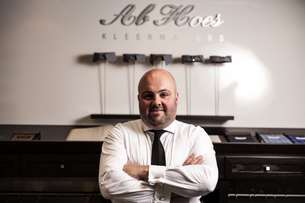 Leon Hoes van Hoes Tailors