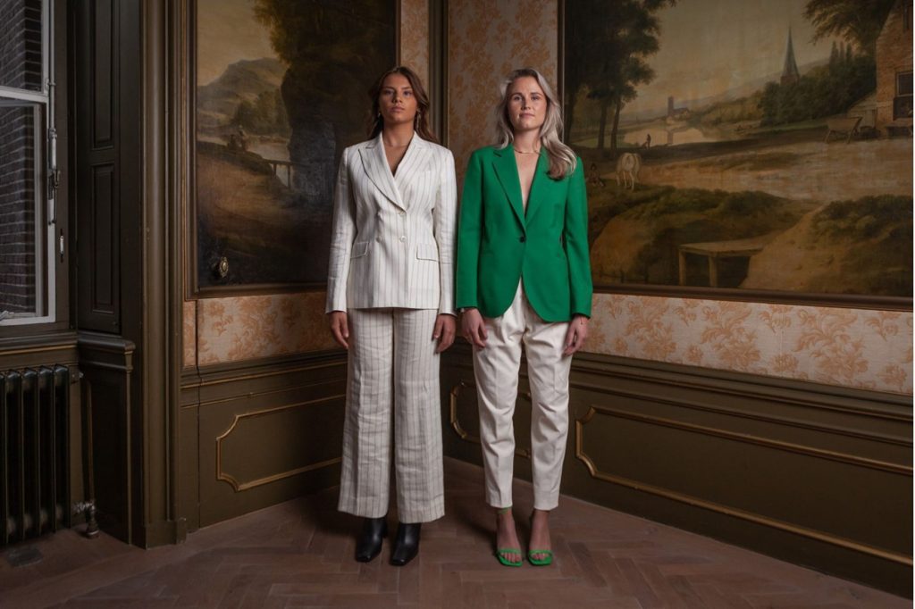 wit pak en groen pak op maat dames