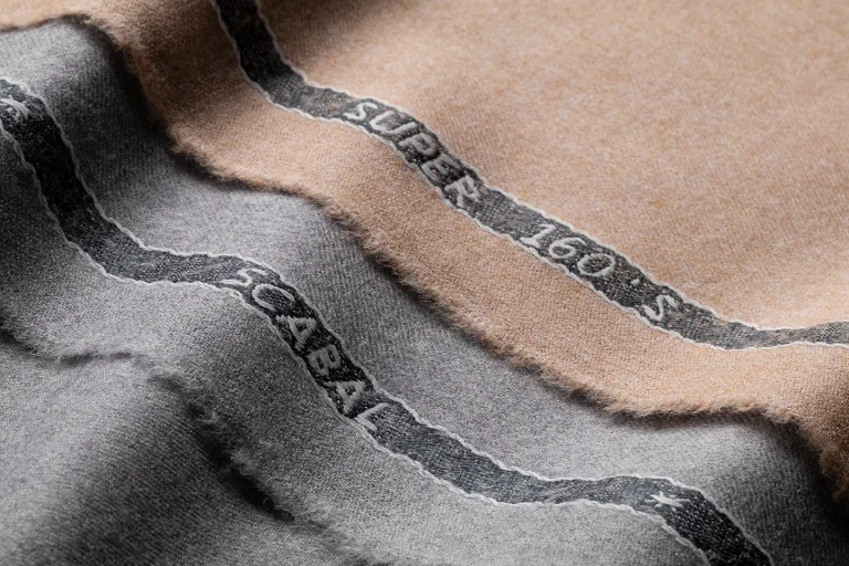 Scabal stoffenhuis Hoes Tailors