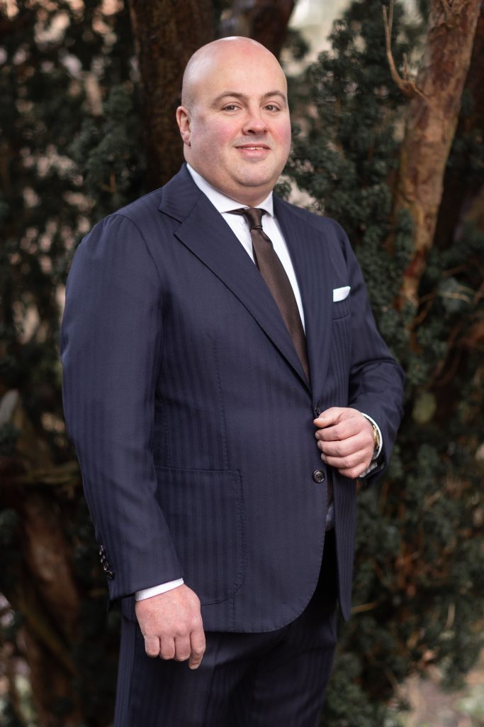 Hoes Tailors Bomen doneren